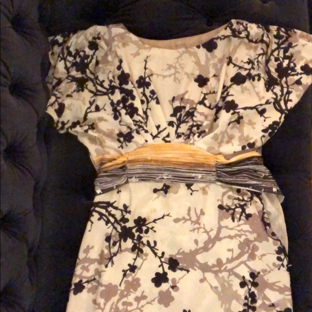 Gorgeous floor length Suzi Chin dress